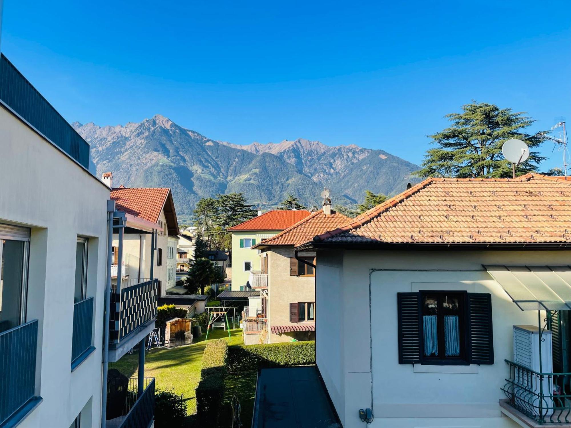 Villa Ehrenburg Merano Exteriör bild