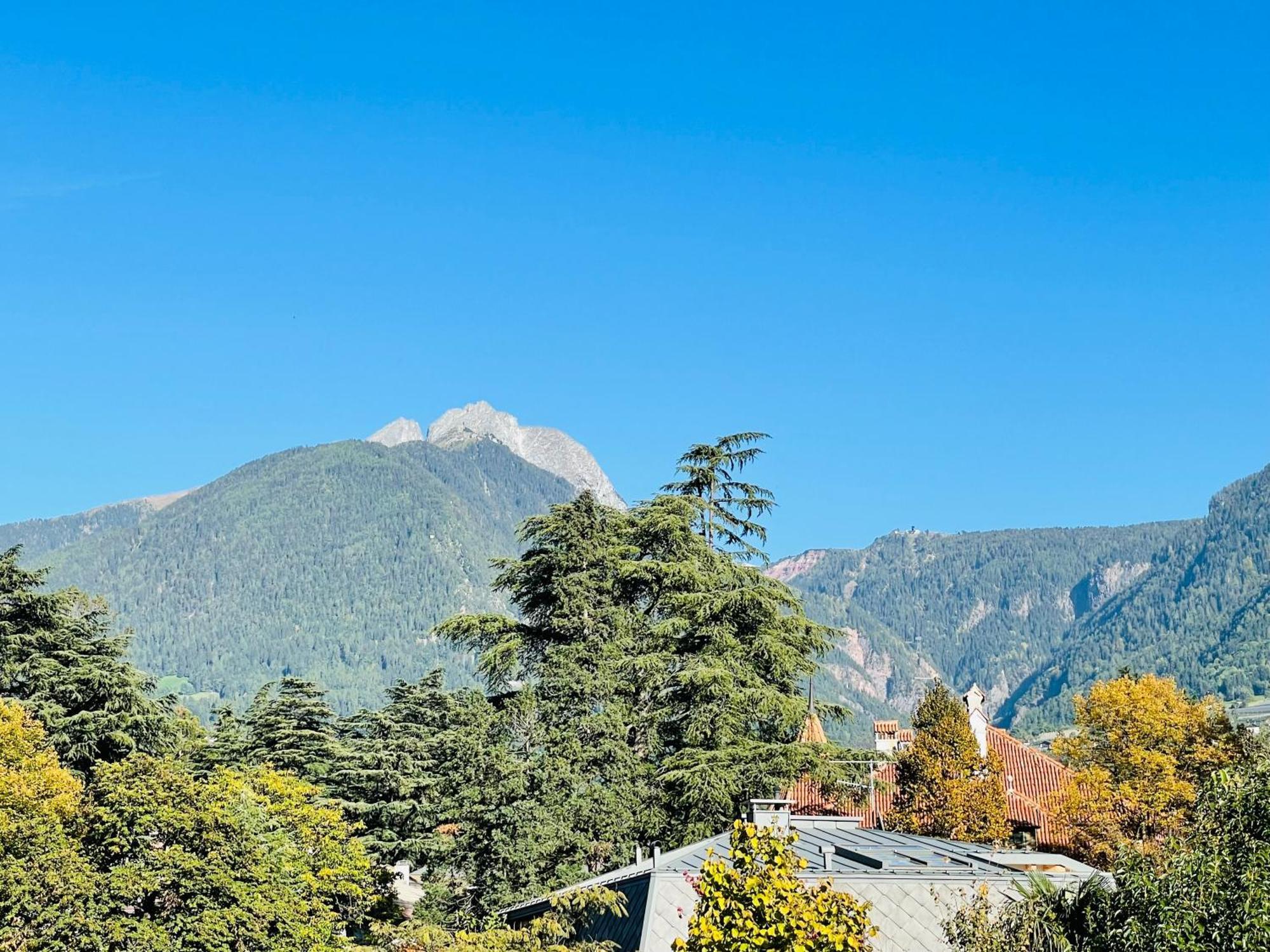 Villa Ehrenburg Merano Exteriör bild